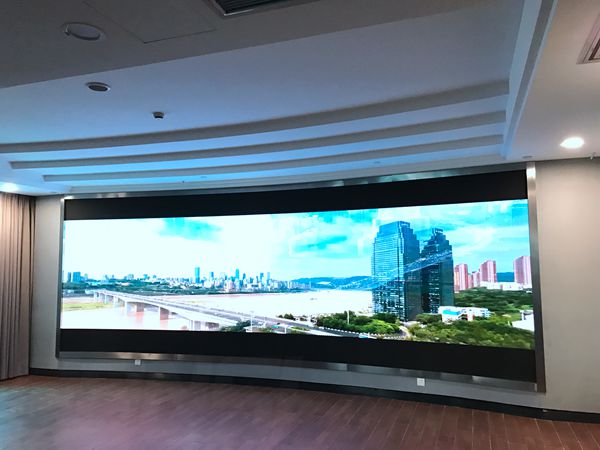 重慶建設(shè)委員會(huì)led室內(nèi)全彩顯示屏