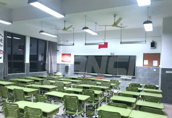 上海市松江區(qū)佘山外國(guó)語(yǔ)實(shí)驗(yàn)學(xué)校