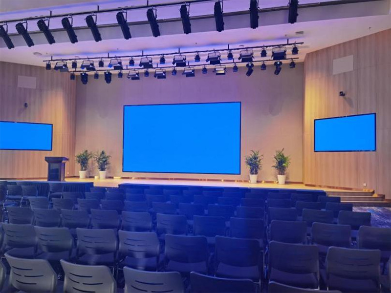 三思,LED顯示屏,應(yīng)用于,國婦嬰奉賢院區(qū)