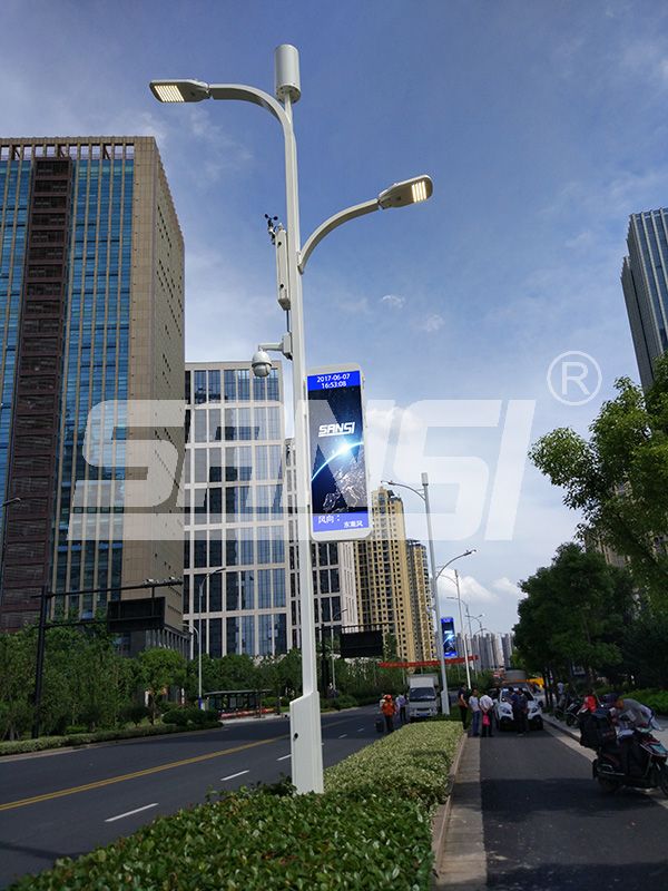 智慧燈桿,為城市,公共服務(wù),注入,智慧力量