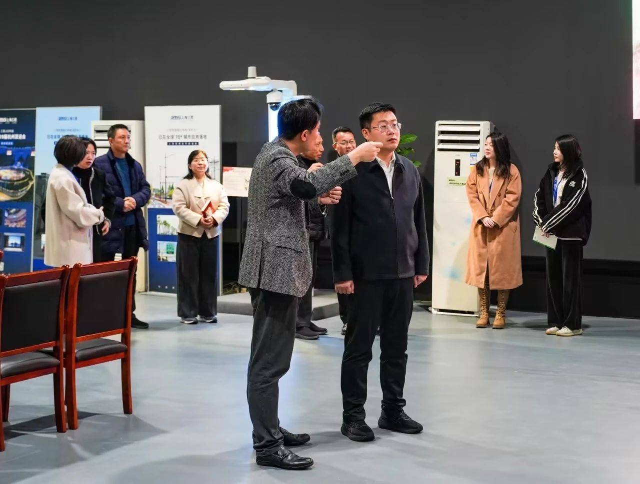 浦江縣,縣長,劉熙,一行赴滬,調(diào)研三思,以中國之光,點亮全球