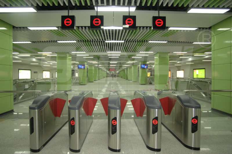 三思LED,地鐵照明,以智慧之光,重塑城市,出行體驗(yàn)